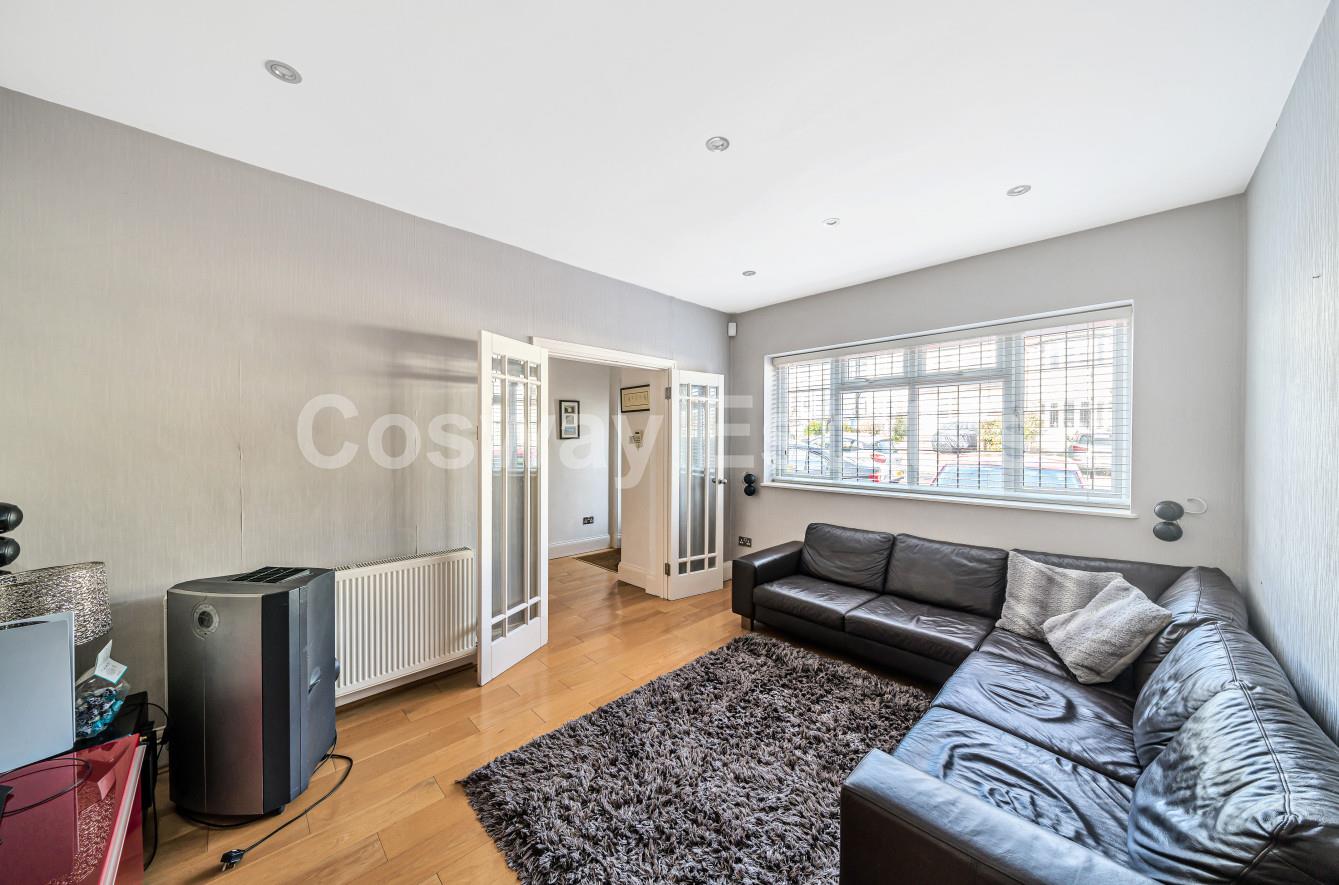 Uphill Grove, London